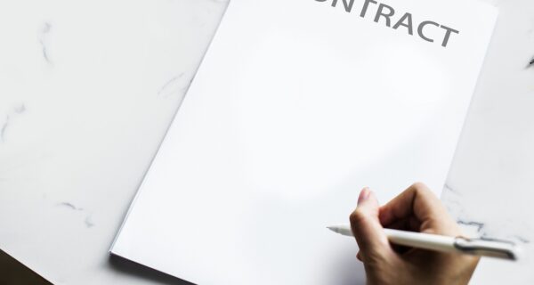 What Are the Differences Between a Document and Contract Management System?