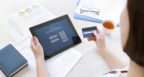 How Online Banking Is Changing the Way We Manage Our Finances
