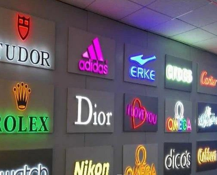 Illuminate Your Brand How to Choose the Right Signage for Your Business